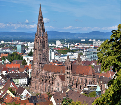 フライブルクの聖母大聖堂（全景）