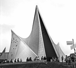 LeCorbusier_Expo58_building_Philips_269x240.jpg(42230 byte)