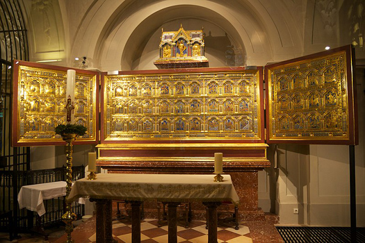 NicolaasVerdun_Klosterneuburg_Altar_Wien_523x350.jpg(179926 byte)